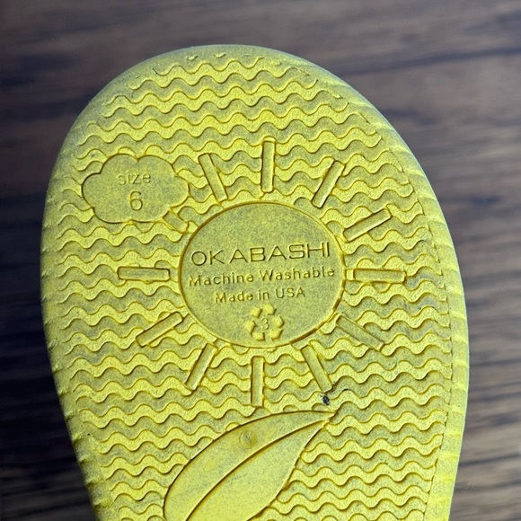 Okabashi Toddler Kendall Rain Boots, Yellow Size 6 - Picture 4 of 5